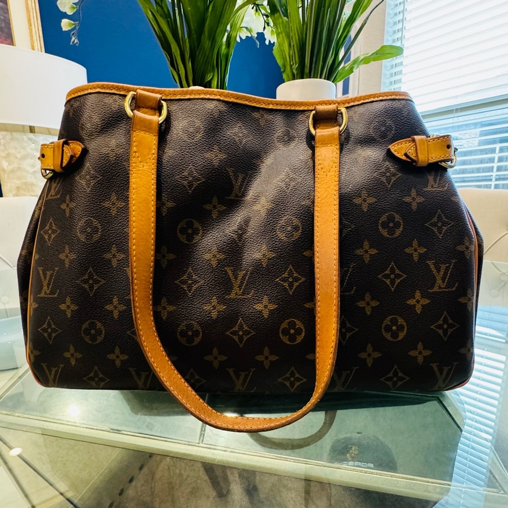 Louis Vuitton Batignolles Horizontal in Monogram Canvas and Vachetta Leather